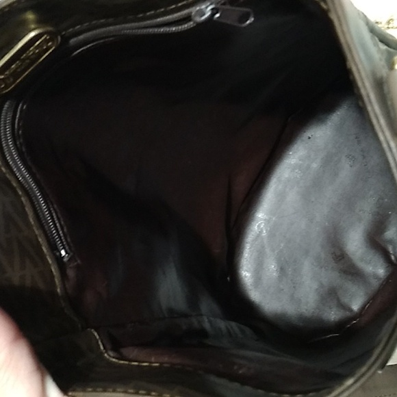 Mario Valentino Vintage Shoulder Bag W Unbranded Gold Chain Strap - Picture 3 of 16